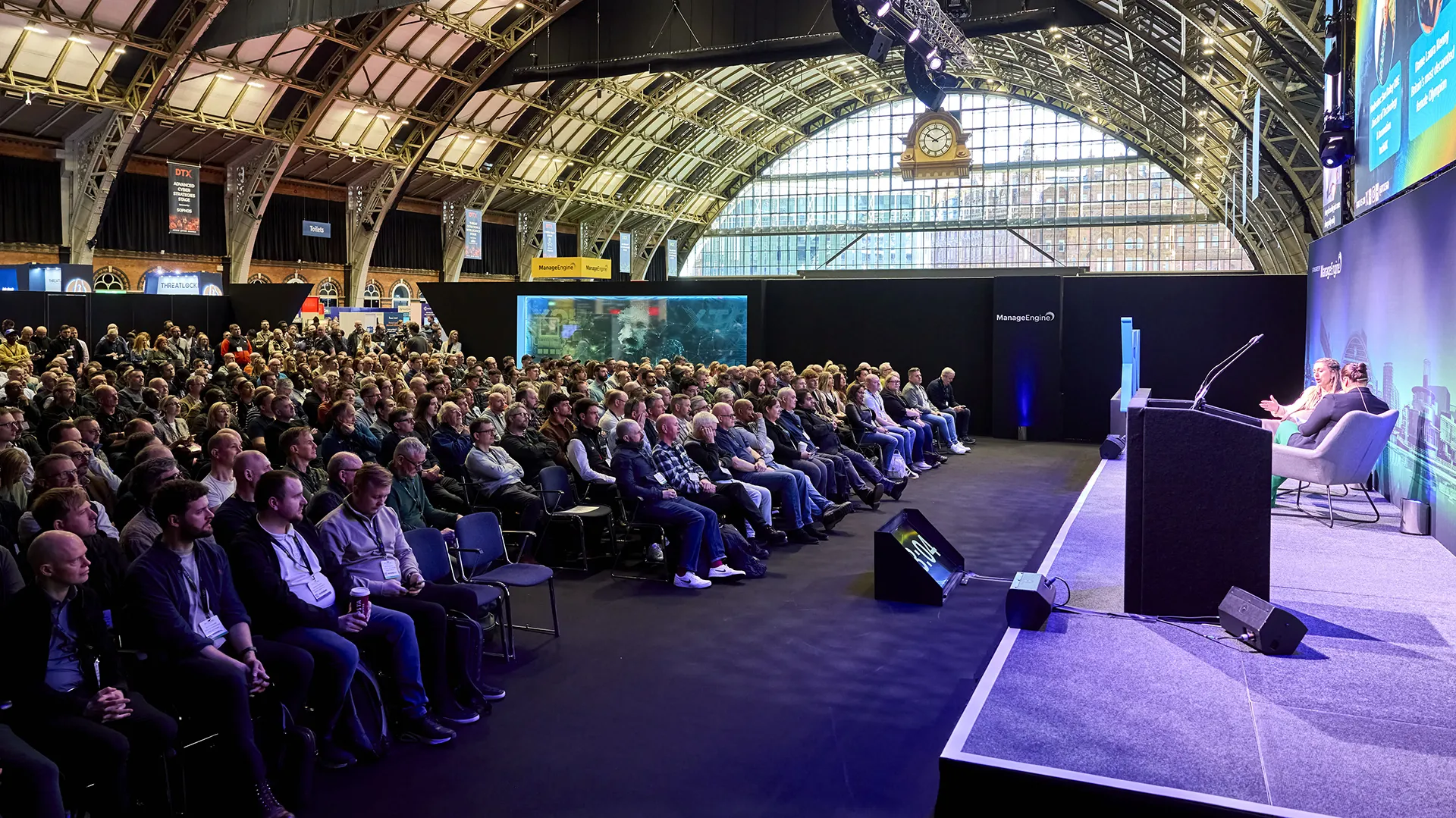 dtx events stage audience